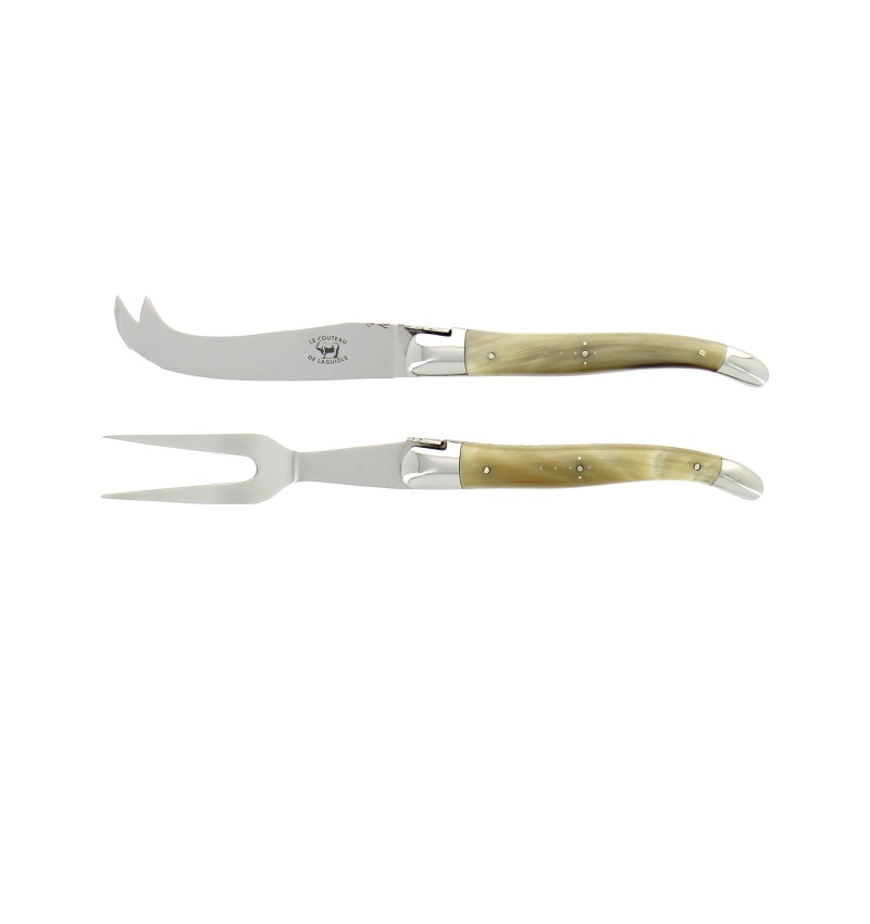 Service à fromage, en pointe de corne claire, mitres inox, finition brillante