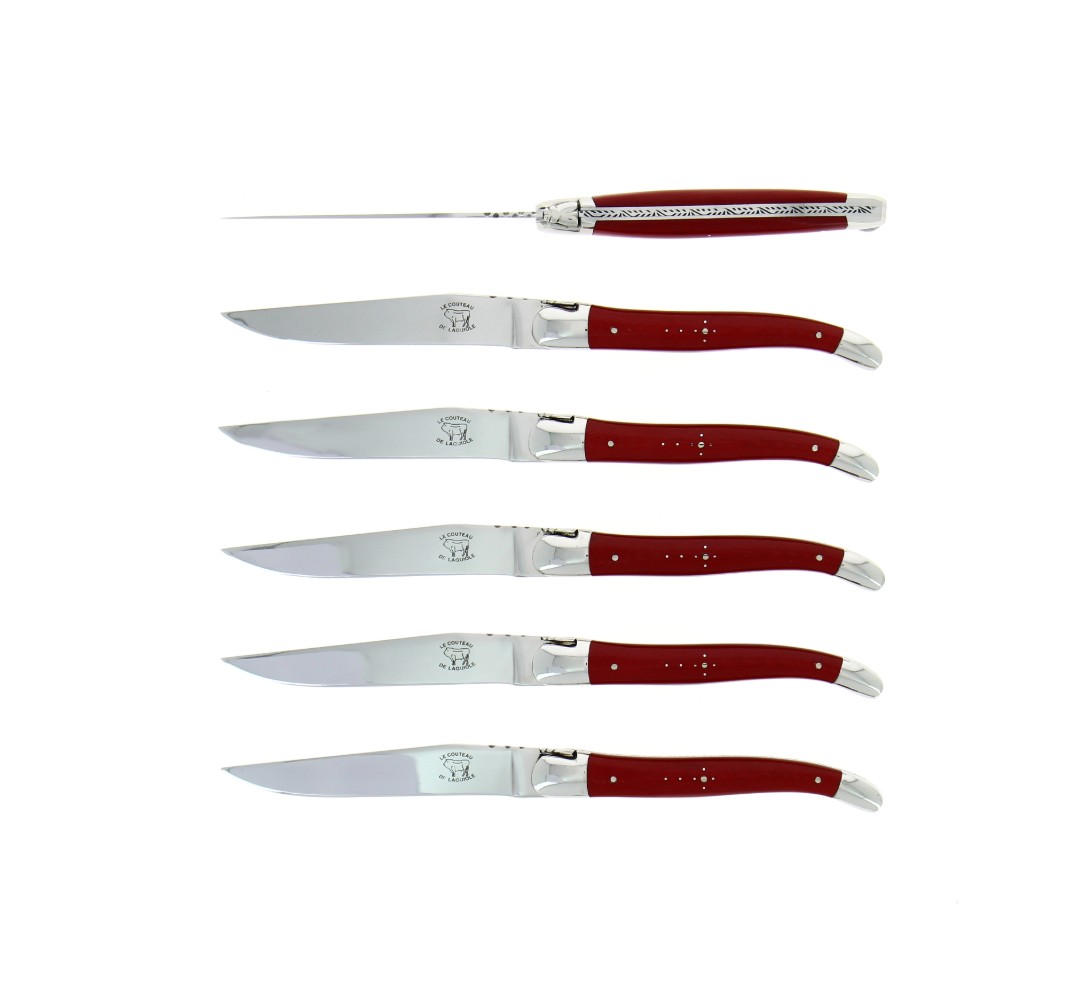 Le coffret de 6  couteaux de table de Laguiole, en tissu coloré rouge mitres inox finition brillant